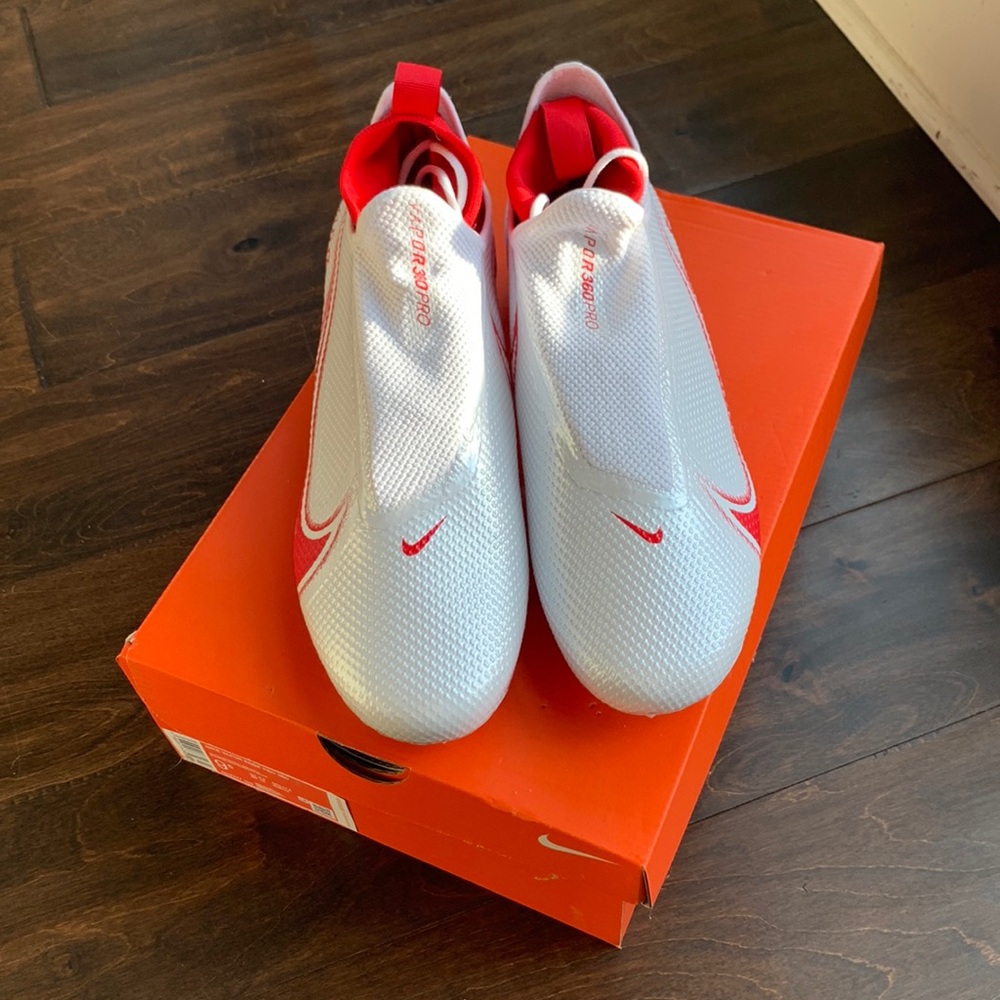 Nike Vapor Edge Pro 360 Football Cleats